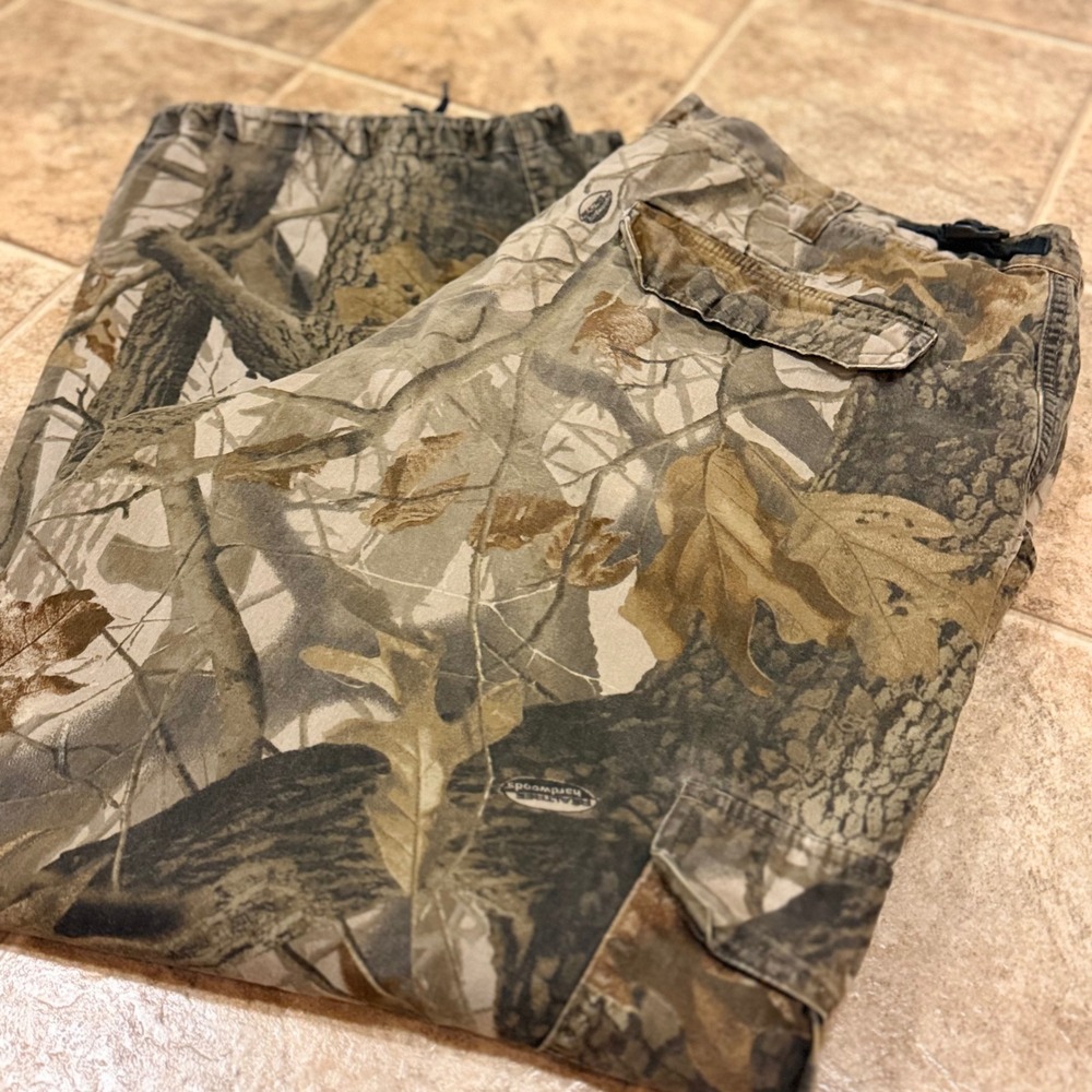 Outfitters Ridge Mens Realtree‎ Hardwoods Camo Cargo Pants XL 40-42 Cotton